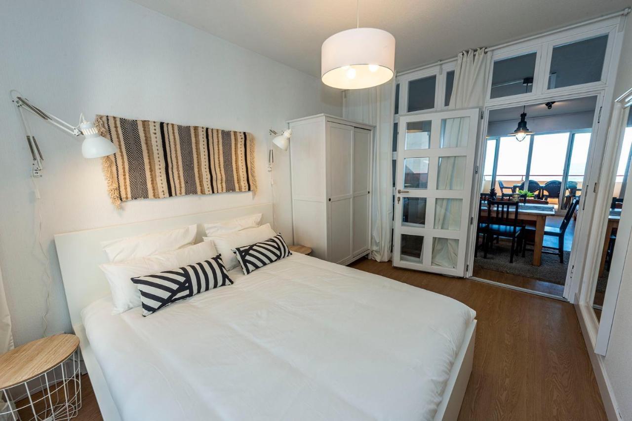 Apartment Premiere Ligne De Plage, Face A La